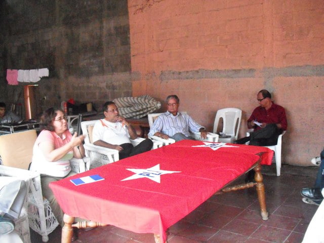 Politicos de la Alianza Democratica en Granada